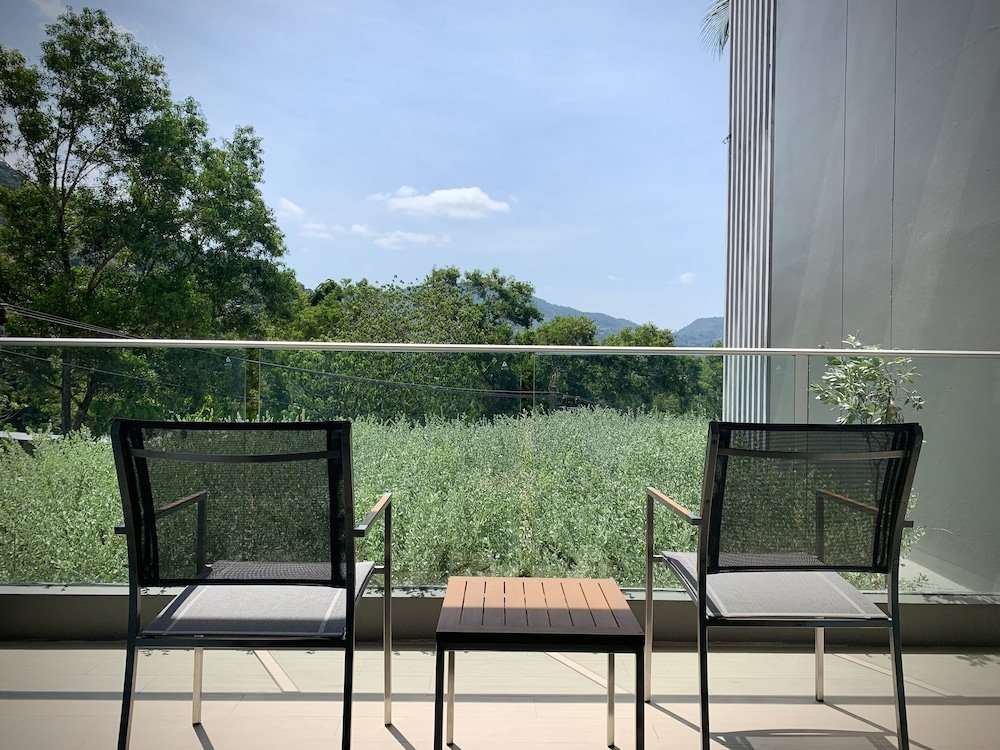 Фото Oceanfront Beach Resort