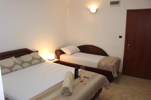 Фото Apartments Perezaj II