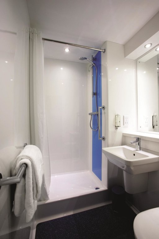 Фото Travelodge Sheffield Meadowhall