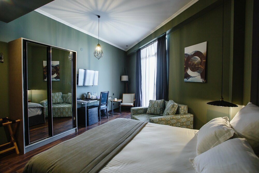 Best Western Premier 5 Батуми