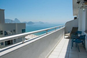 Гостиница Selina Copacabana