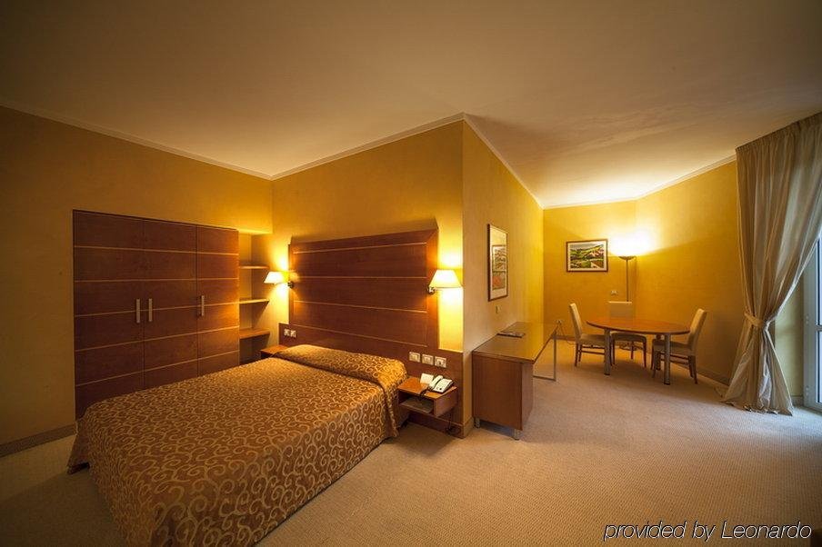 Фото Ibis Styles Bari Giovinazzo