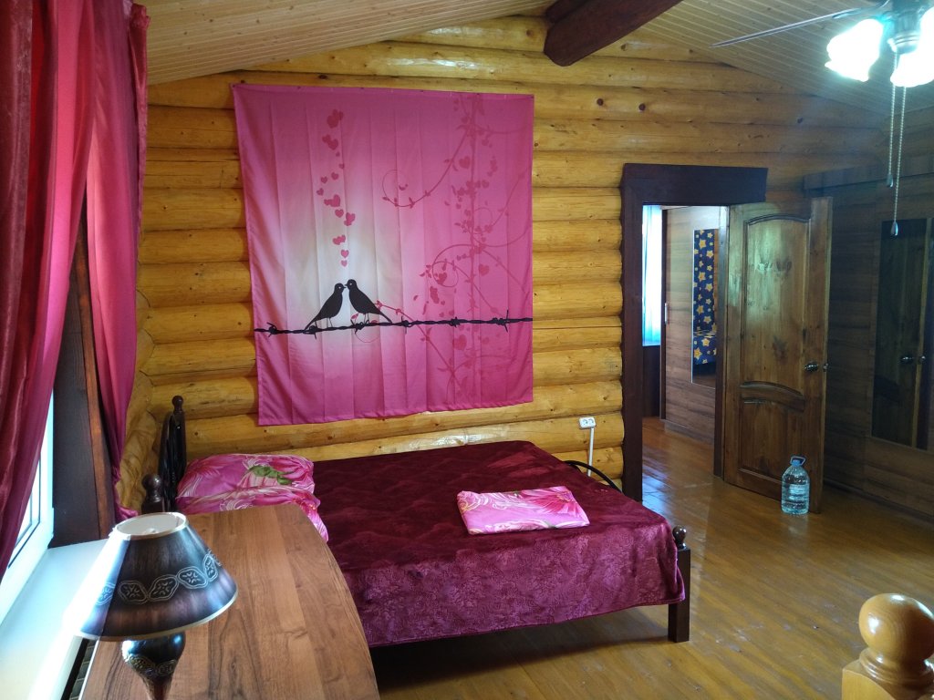 Фото Загородный дом в лесу