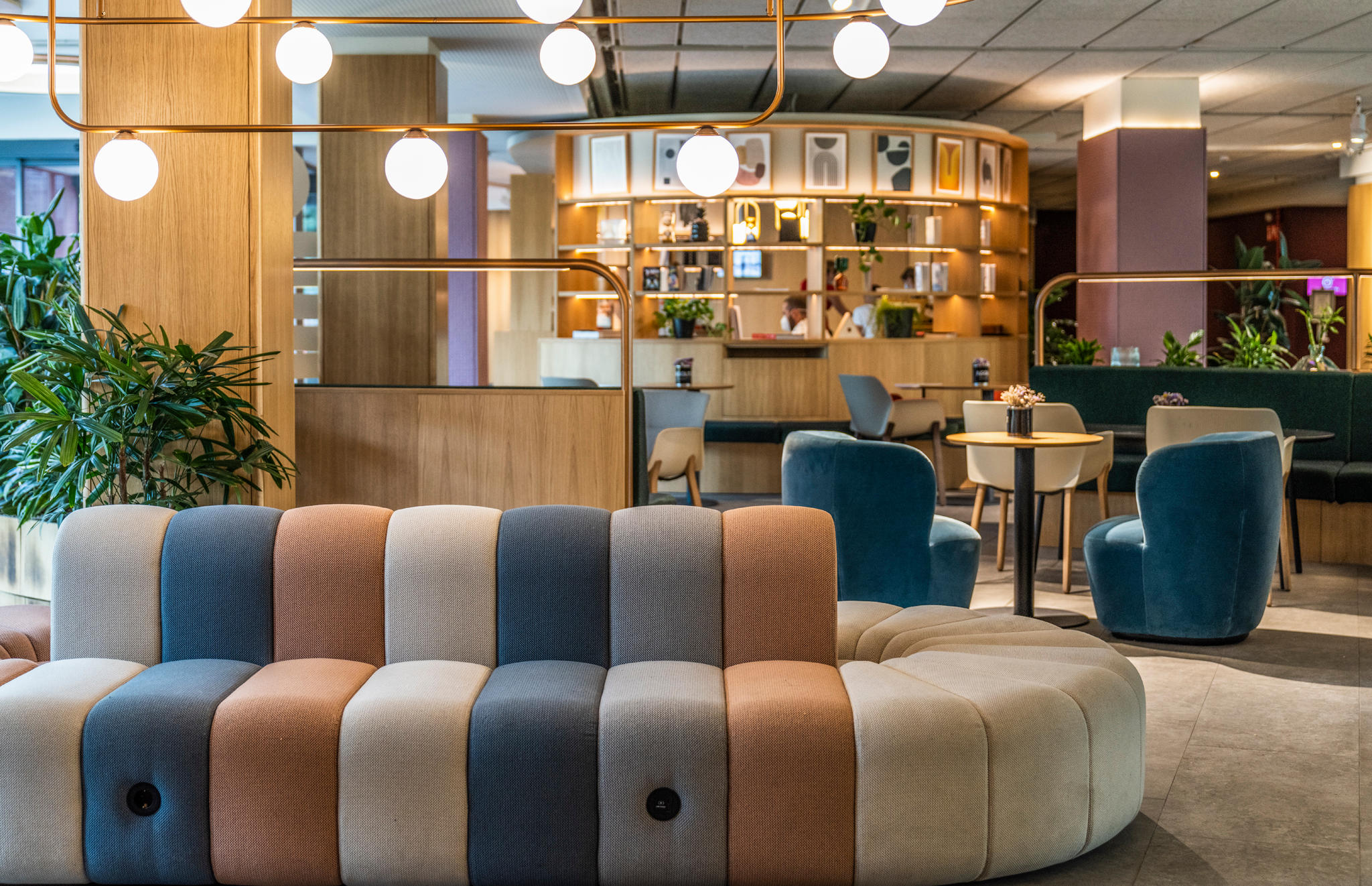 Фото Novotel Madrid Puente de La Paz