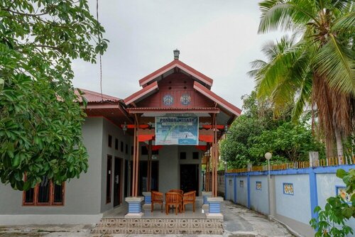 Гостиница RedDoorz @ Wangi Wangi Island Wakatobi в Провинции Юго-Восточный Сулавеси