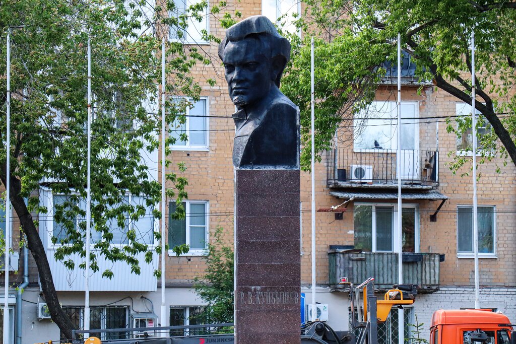 Monument, memorial В.В. Куйбышев, Samara, photo