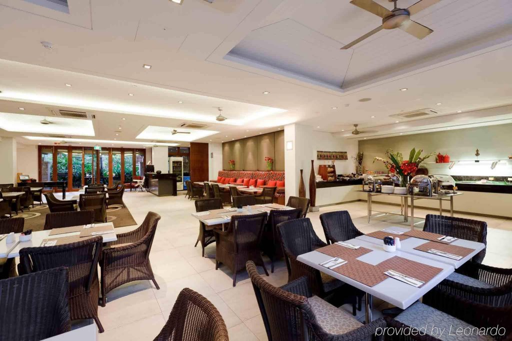 Фото Pullman Palm Cove Sea Temple Resort and SPA