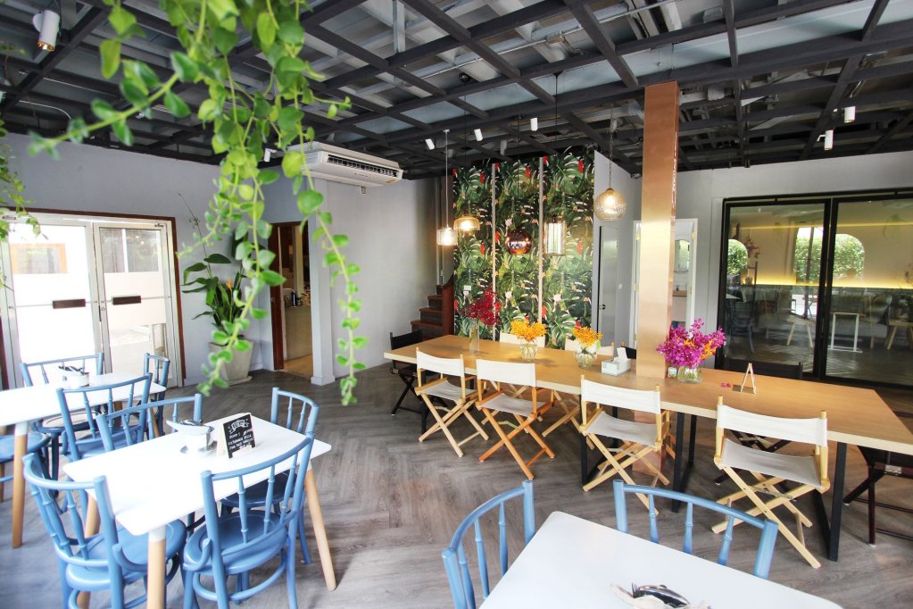 Фото 66403678524