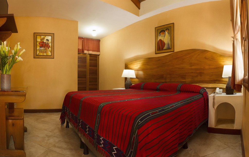 Фото Hotel Dos Mundos