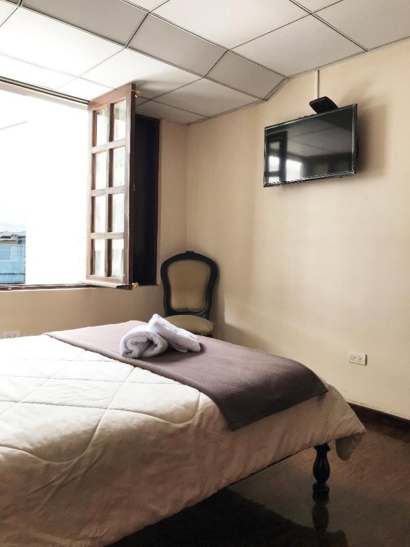 Фото Hotel Muros Quito