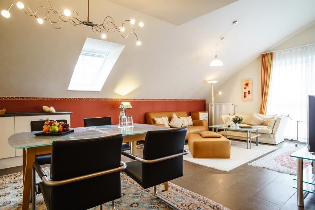 Фото Hotel Holsteiner Hof