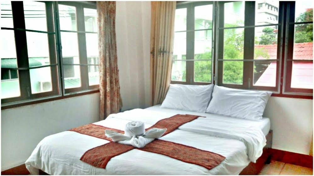 Hotel Nalinthone Guesthouse, Vientiane, photo