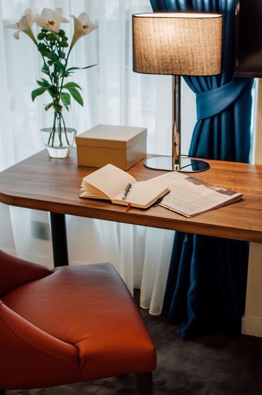 Фото Nomad Luxury Suites