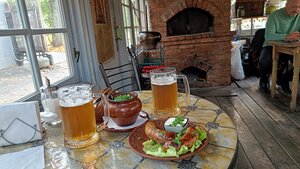 Ganzeyskiy Pogrebok (Velikiy Novgorod, Torgovaya Side District, Dvortsovaya Street, 1), cafe