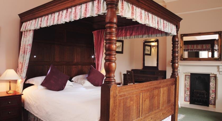 Фото Fallowfields Country House Hotel