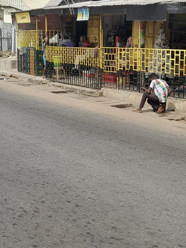 Courses and master classes Lyhans Bridal Home, Accra, photo