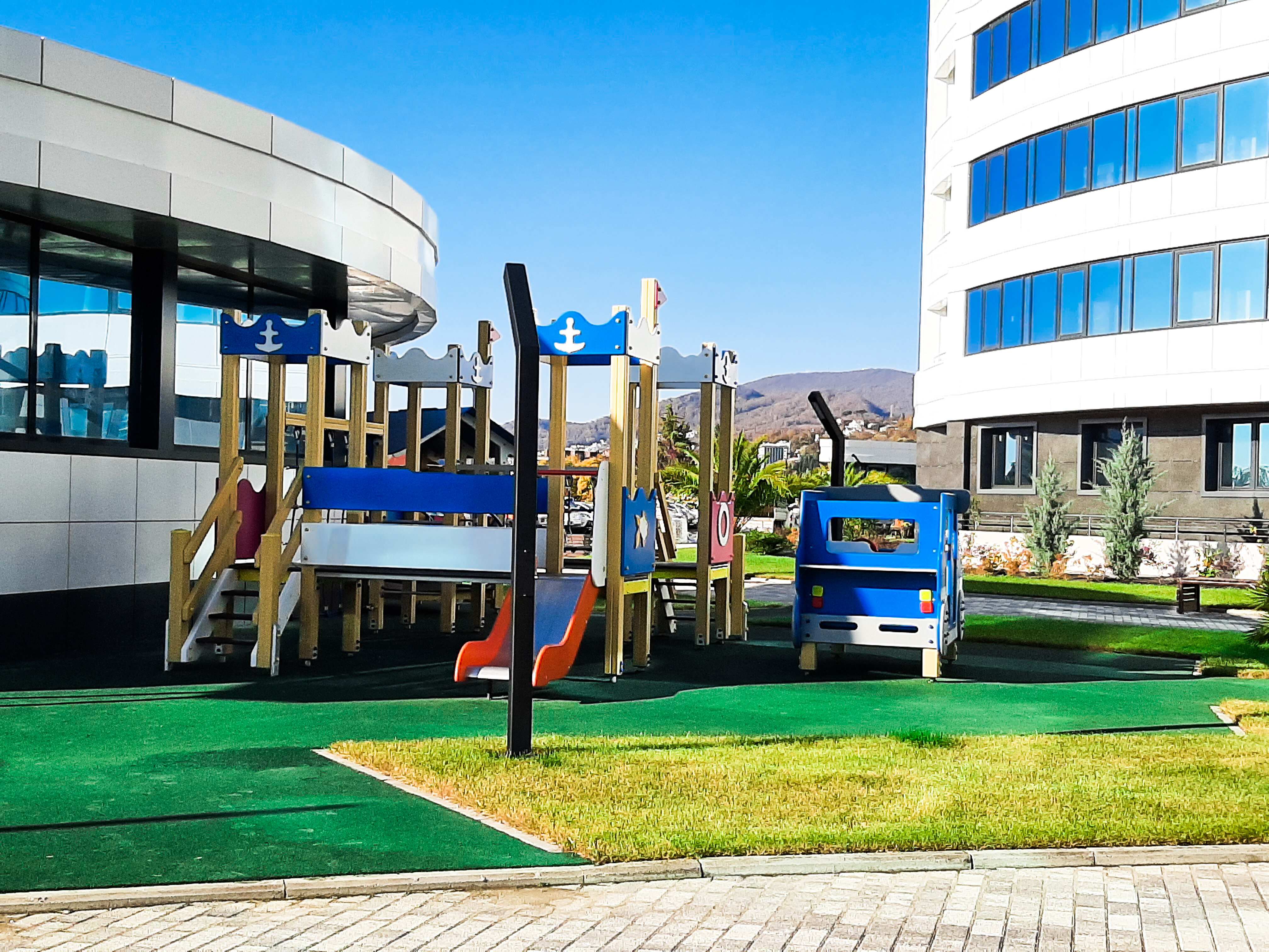 Фото отеля 3