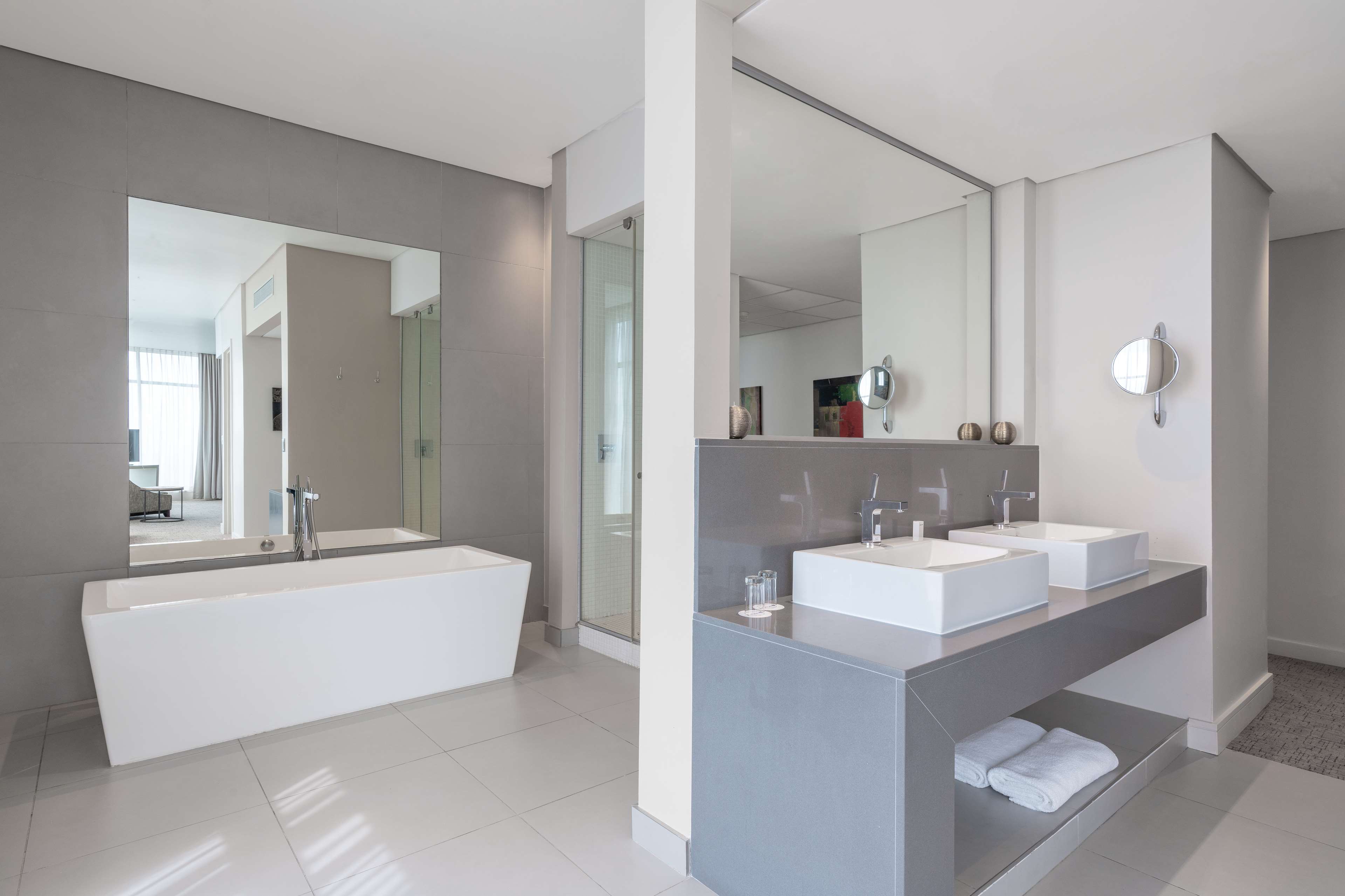 Фото Radisson Blu Hotel, Sandton Johannesburg