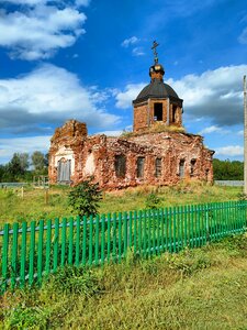 Церковь Троицы Живоначальной (Казанская ул., 47, село Сюкеево), православный храм в Республике Татарстан