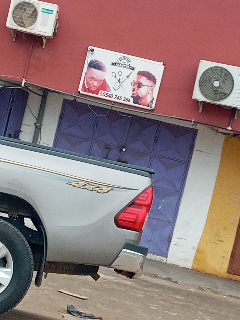 Barber shop Benfrik haircut, Accra, photo