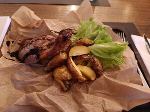 Гора и море (ulitsa Mira, 30), cafe