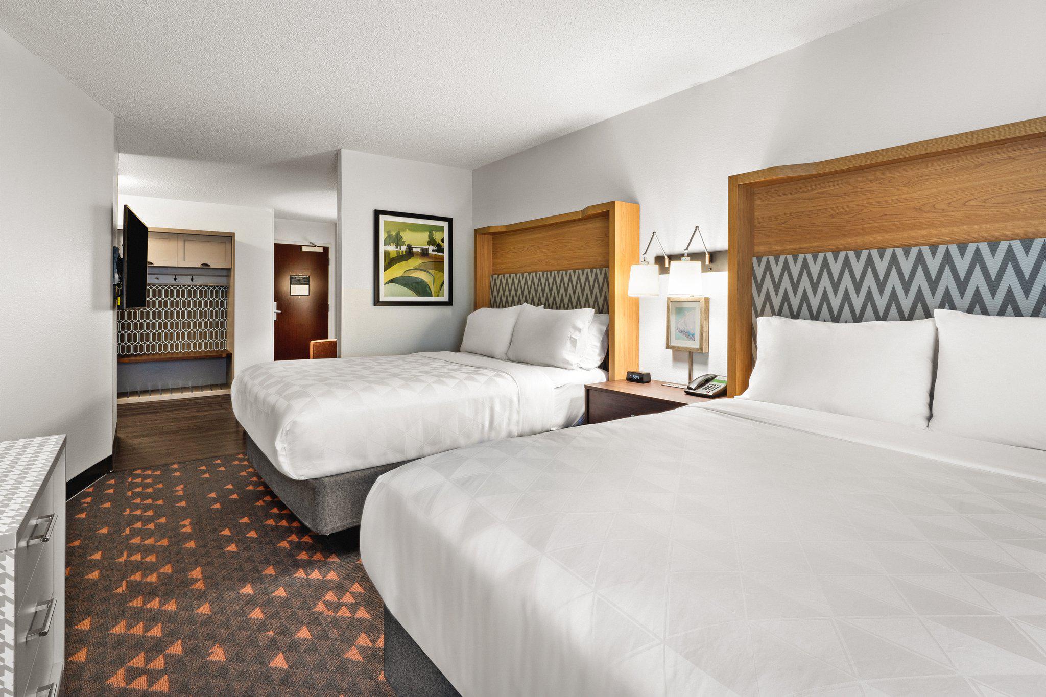 Фото Holiday Inn & Suites Bothell, an Ihg Hotel