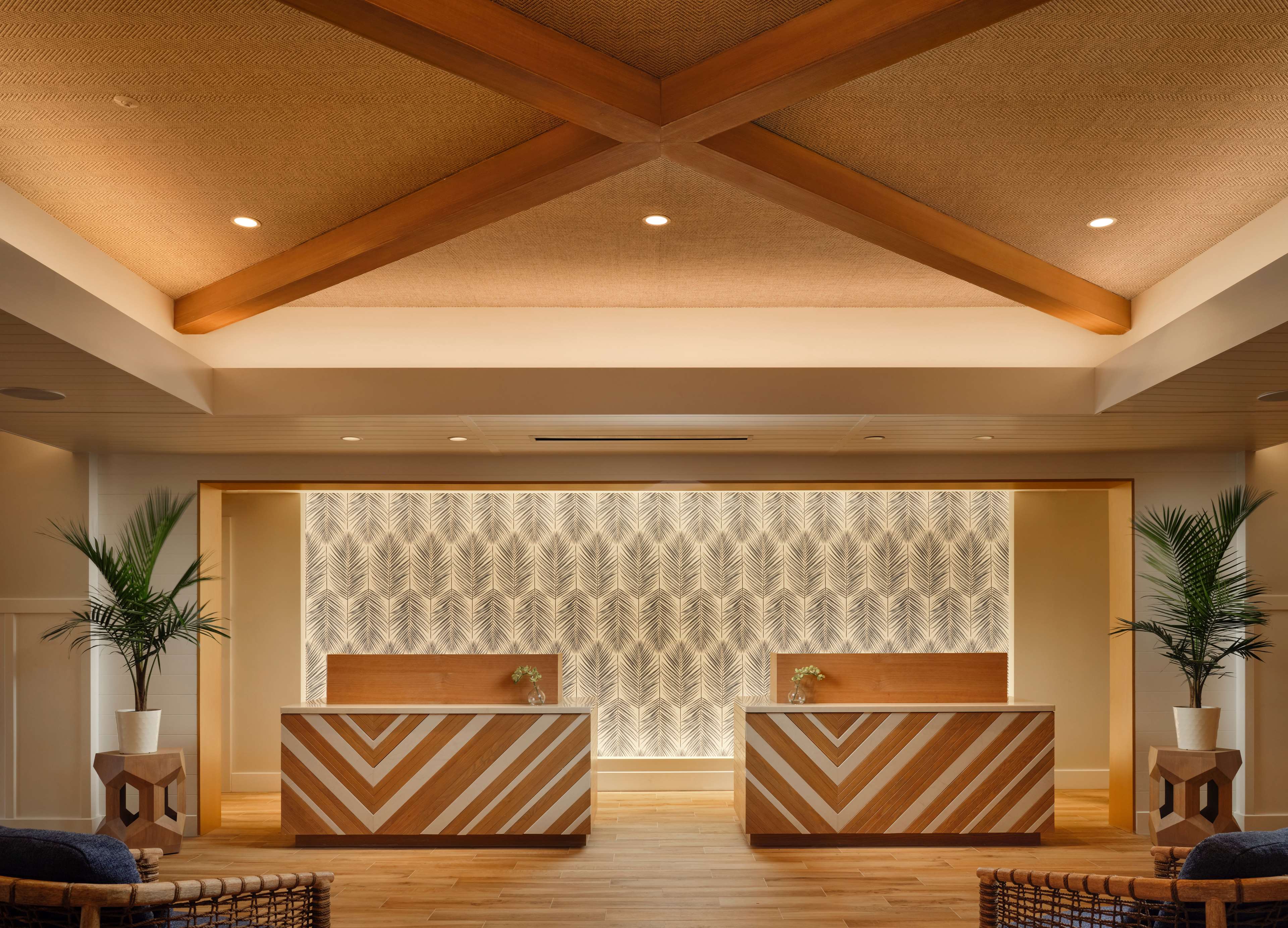 Фото Beach Village at The Del, Curio Collection by Hilton