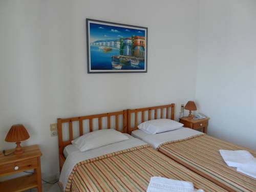 Фото Zorbas Beach Hotel