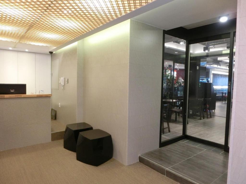 Фото Hotel Tong Seoul Myeongdong