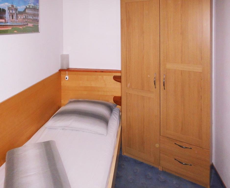 Фото Pension Pieschen Dresden