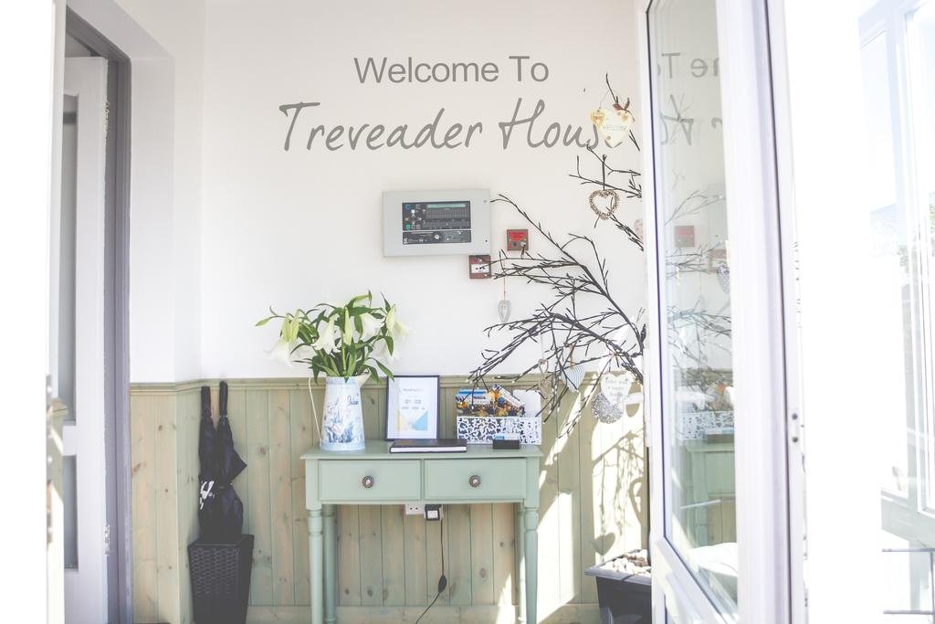 Фото Treveader House