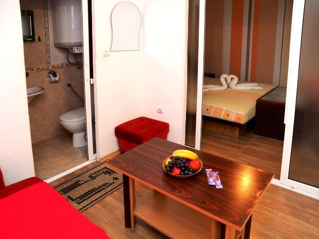 Фото Family Hotel Tangra