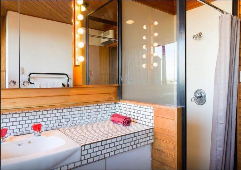 Фото Mount Hobson Apartments