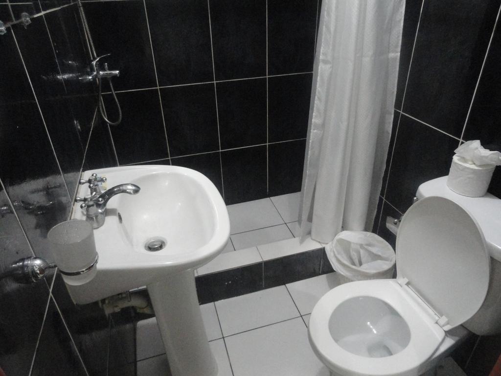 Фото Отель Odette Colonial