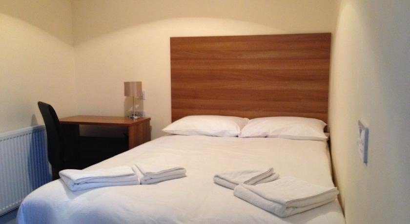 Фото Wendover Arms Hotel