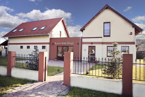 Гостиница Boni Családi Wellness Hotel в Залакароше