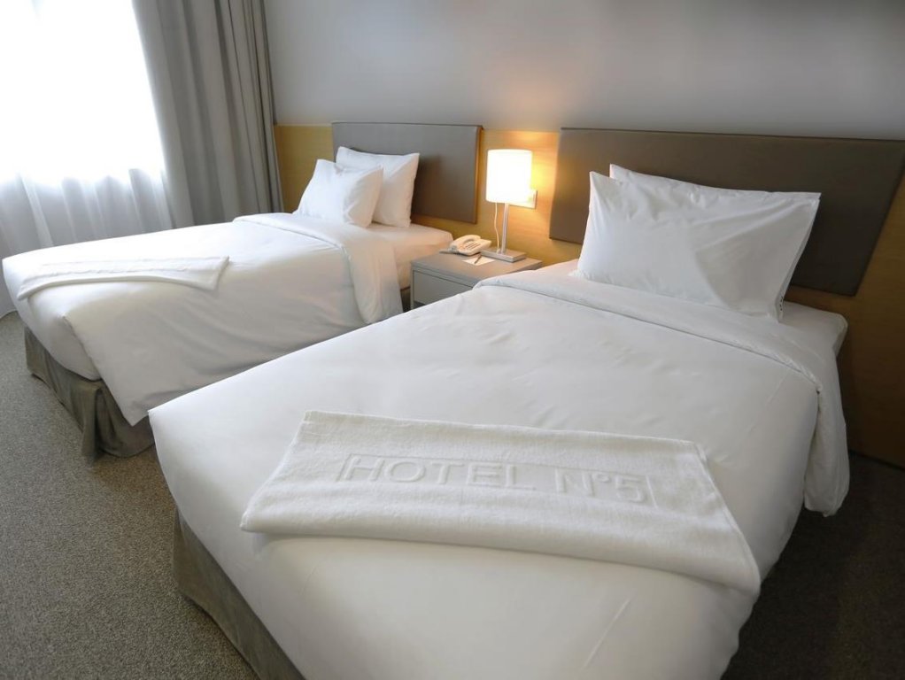 Фото Hotel No. 5