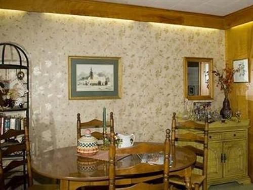 Фото Rosemarys Legacy