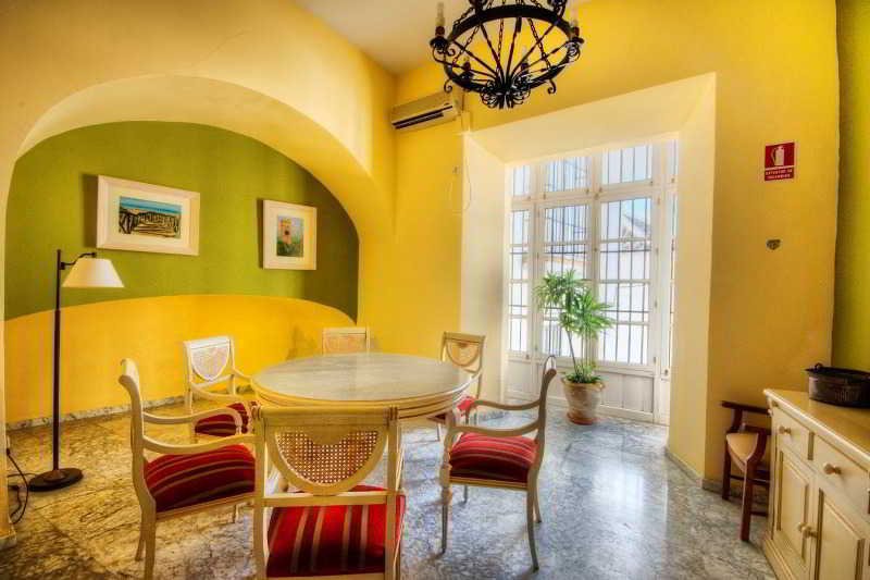 Фото 205785903803