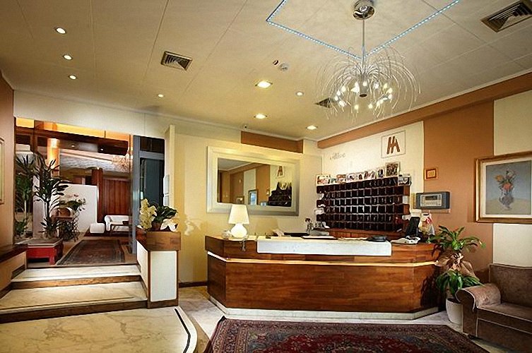 Фото Ambrosiano Hotel