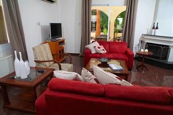 Фото Yioula Villa