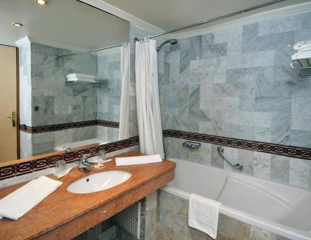 Фото Hotel Wassim