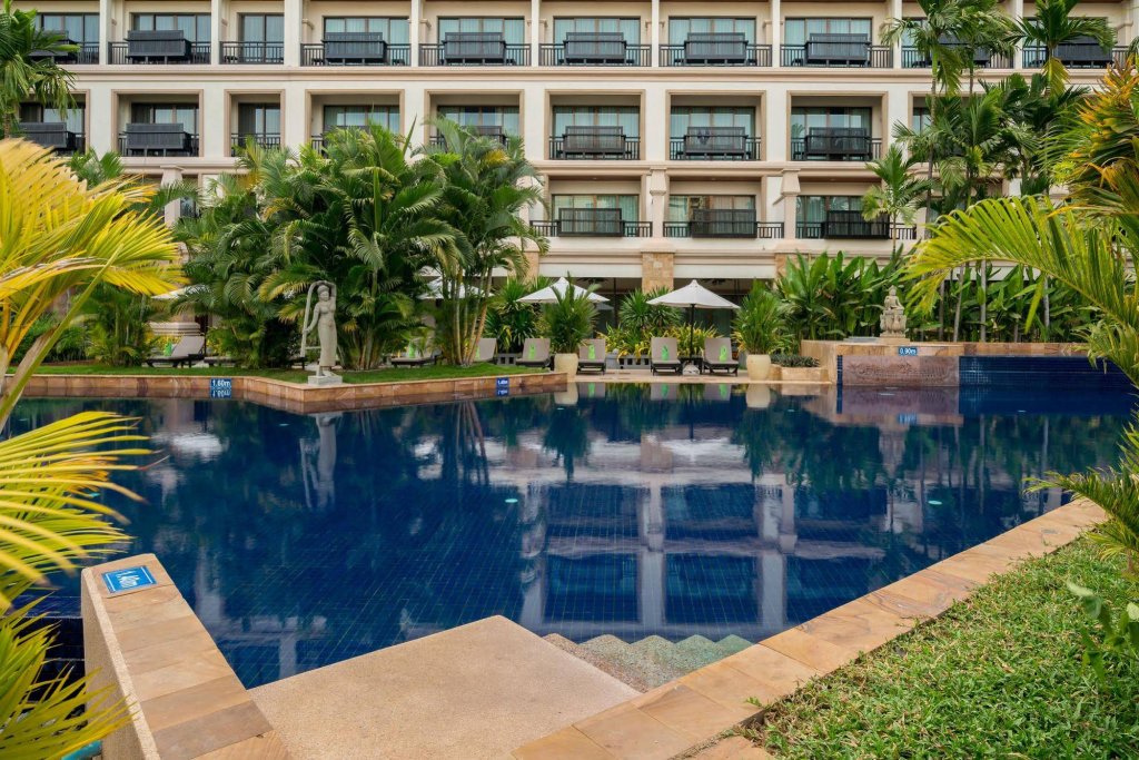 Фото Angkor Miracle Reflection Club Hotel