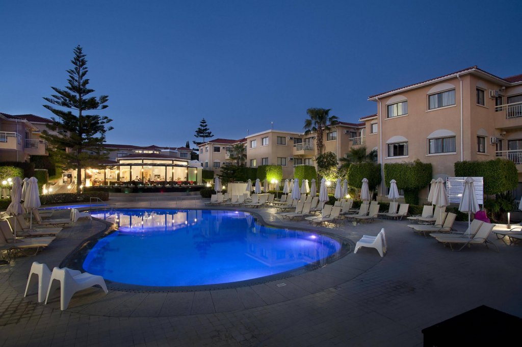 Фото King Jason Paphos