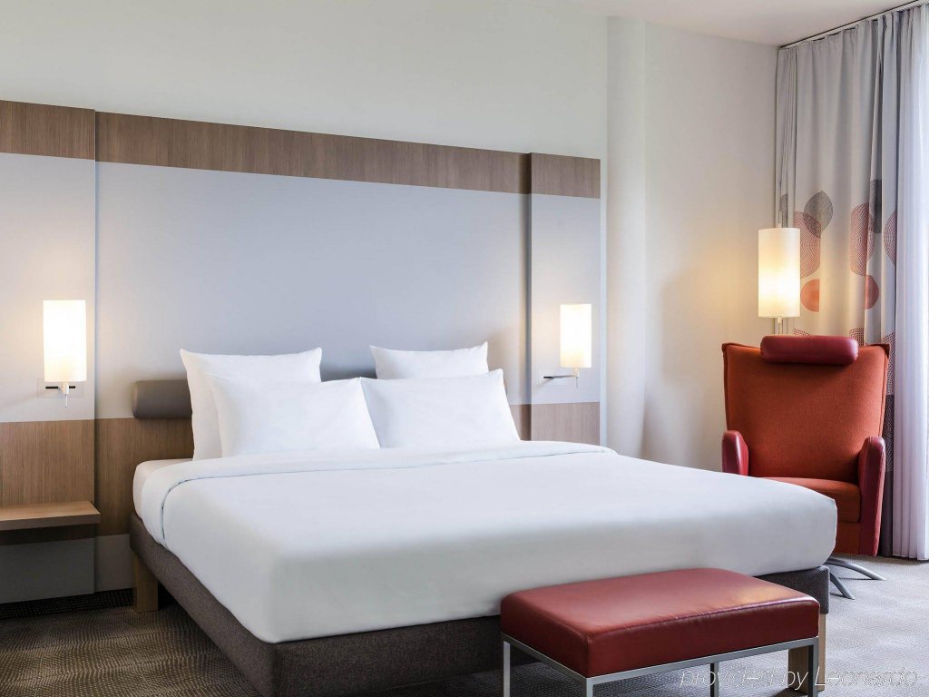 Фото Novotel Munich Messe