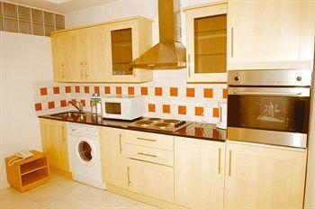 Фото Global Towers Hotel & Apartments