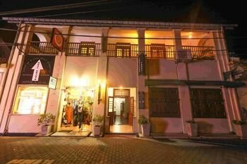 Гостиница Knight Inn в Галле