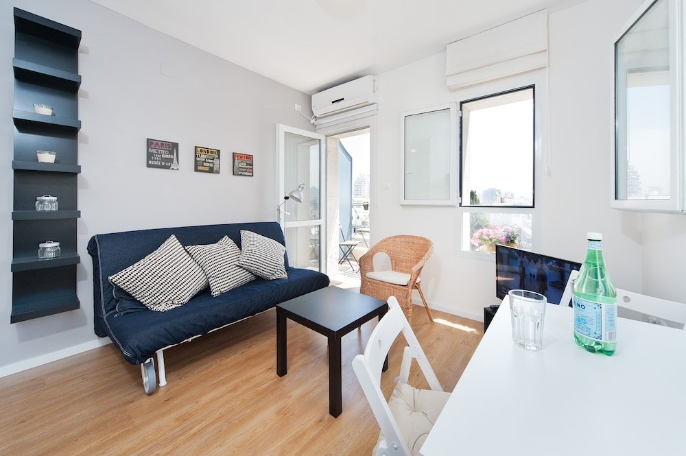 Фото Sea N'Rent - 118 Ben Yehuda Tel Aviv