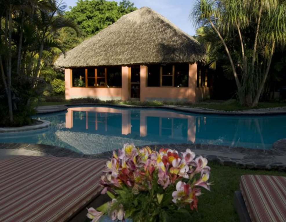 Фото отеля 2