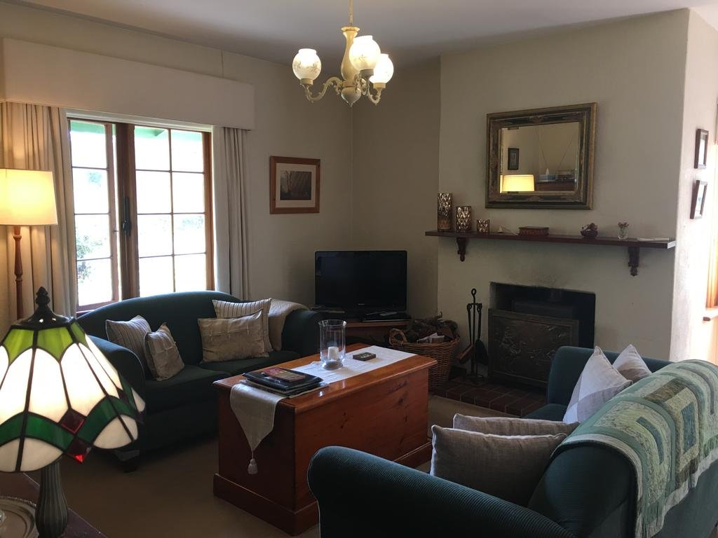 Фото Country Pleasures Bed and Breakfast